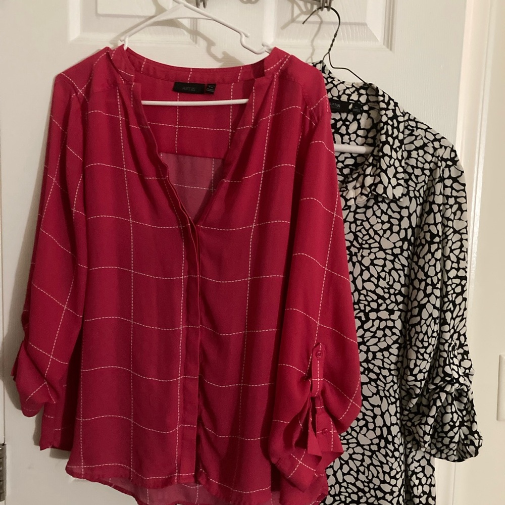 Apt. 9 Red 3/4 Sleeve Relaxed Blouse